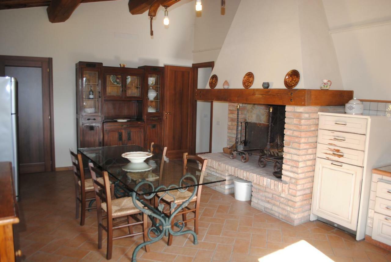 Agriturismo Fattoria Di Malavolta Florencia Exterior foto